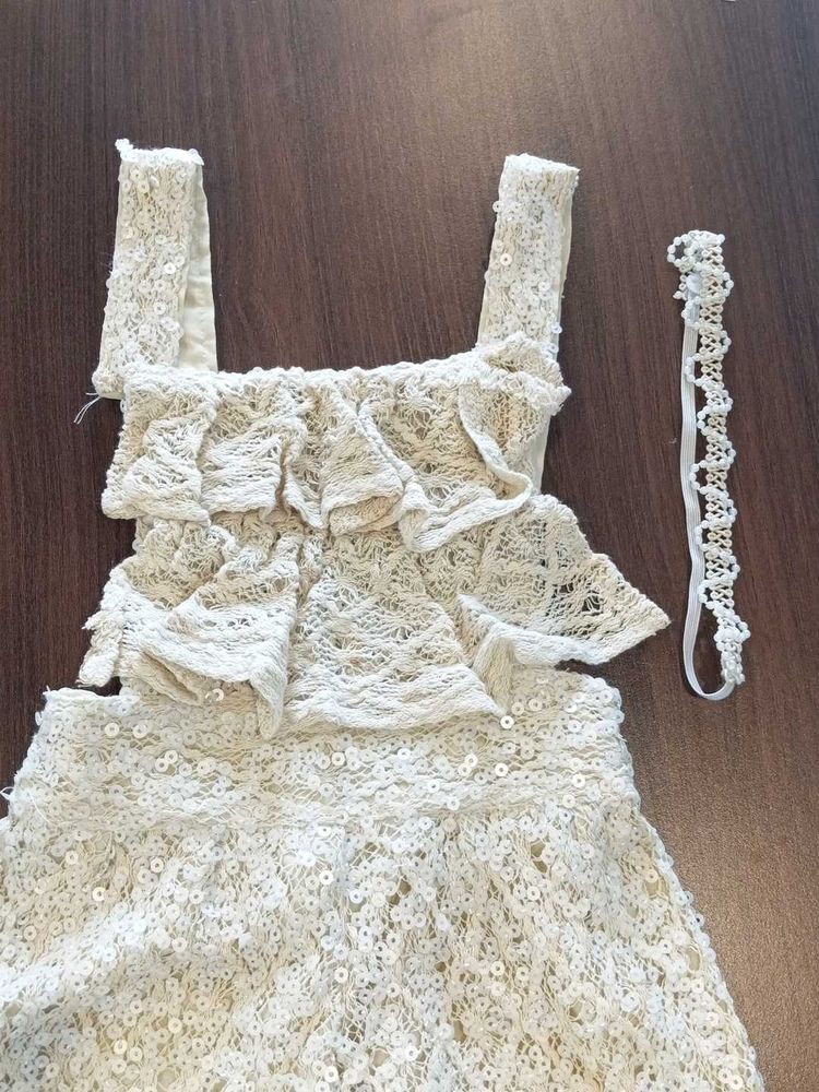 Kids Ruffled Jumpsuit(1-2yrs)