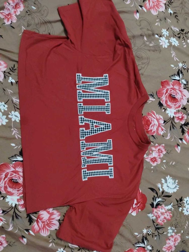 Oversized Crop Tshirt women