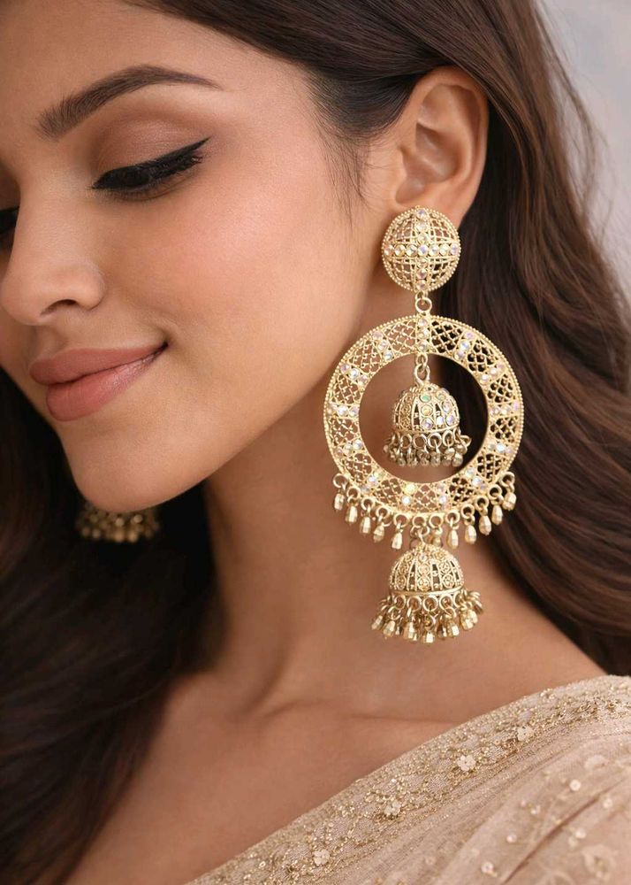 Gorgeous Golden Jhumka Earrings