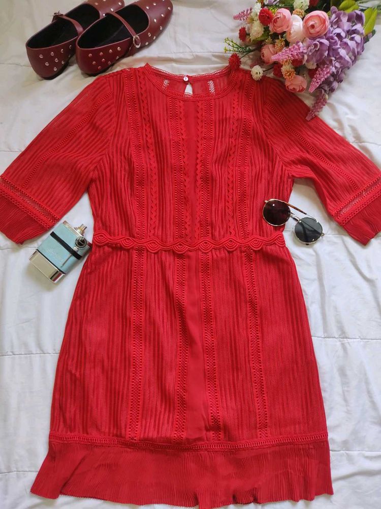 Chic Red Lace Detail Dress