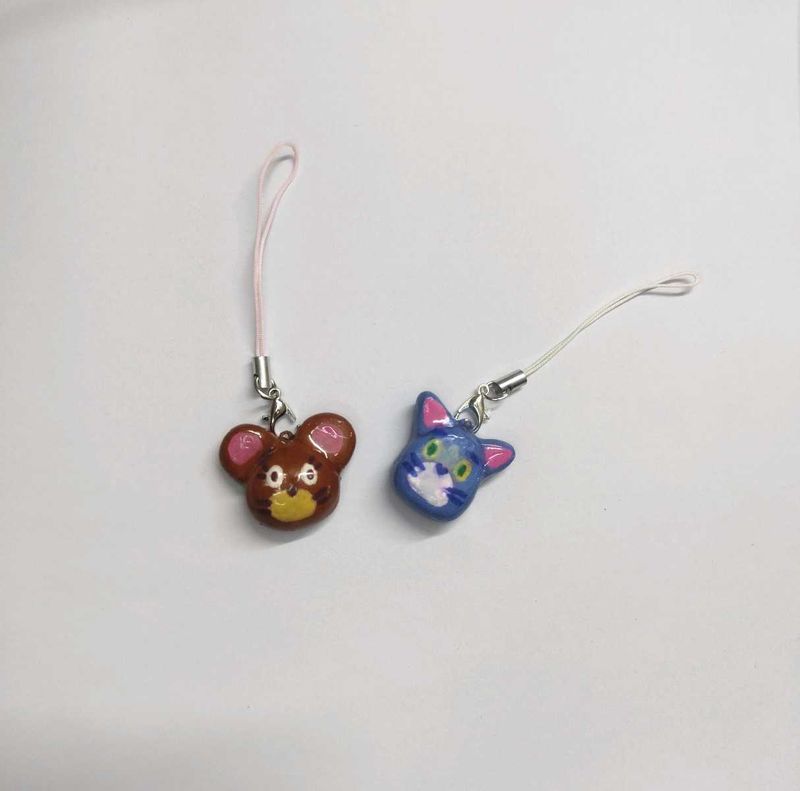 Tom and Jerry Charms Keychain Set
