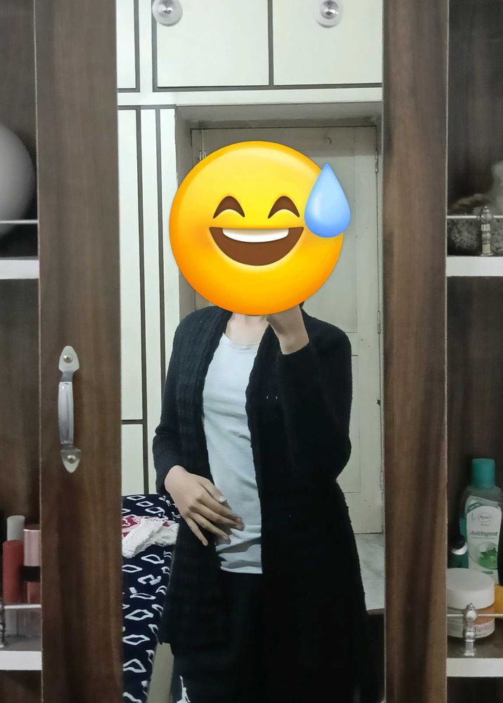 Stylish Black Knit Shrug