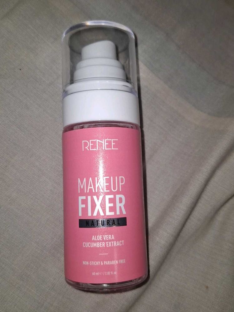 Makeup Fixer Spray