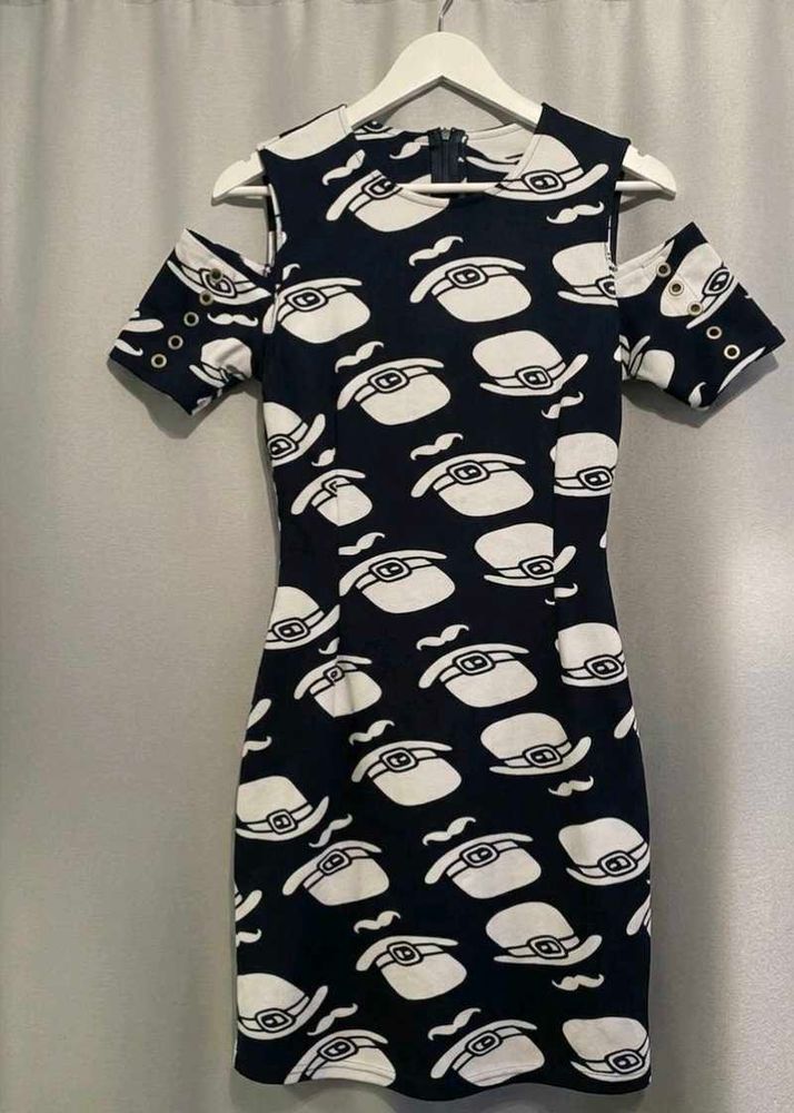 Navy Blue Abstract Print Cold Shoulder Bodycon Min