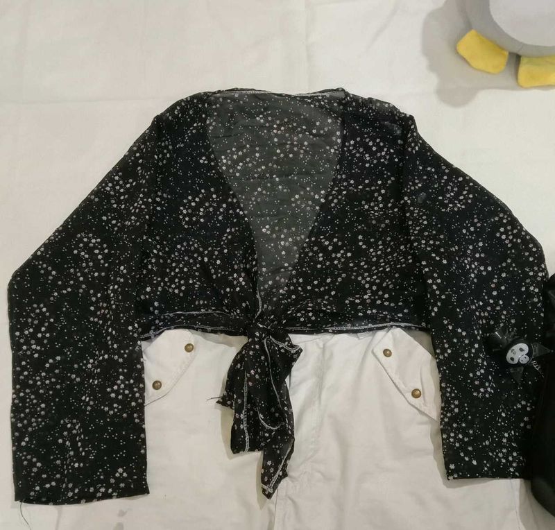 Sheer Black &amp; White Star Print Tie Front Top