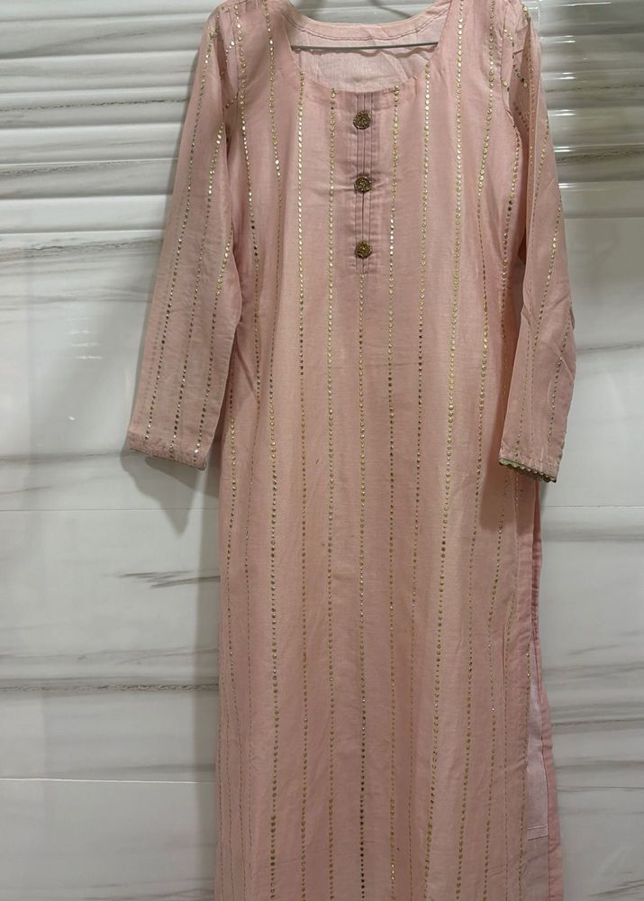 Elegant Pink Kurta with Gold Stripes