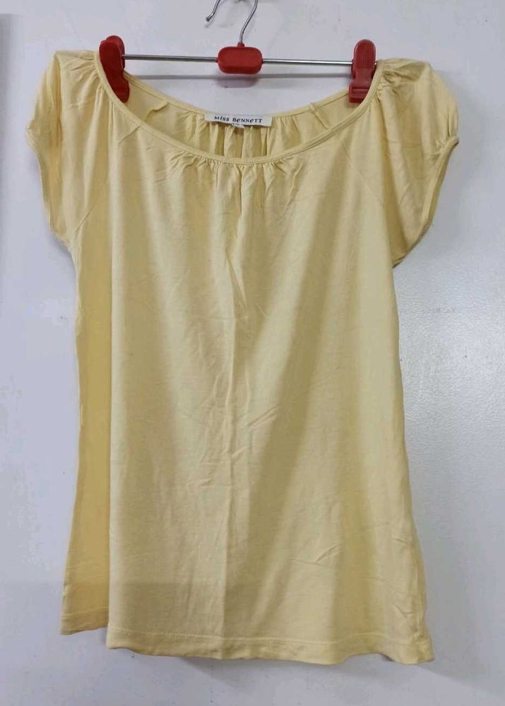 Miss Bennett Scoop Neck Cap-Sleeve Top