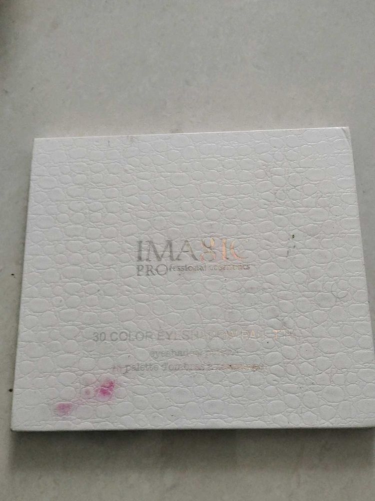 IMASK 30 Color Eyeshadow Palette