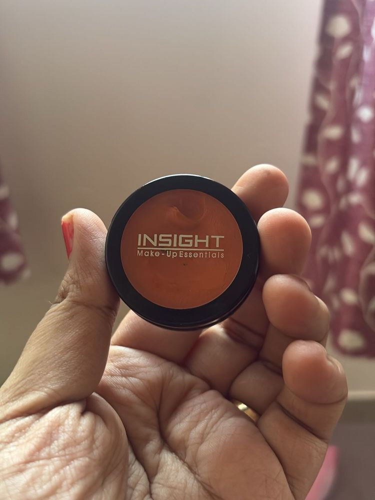 orange creamy concealer by insight cosmetics