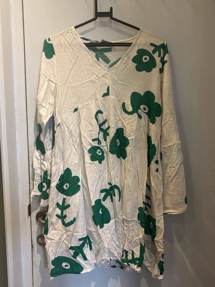 Cream Kurta with Green Floral Print