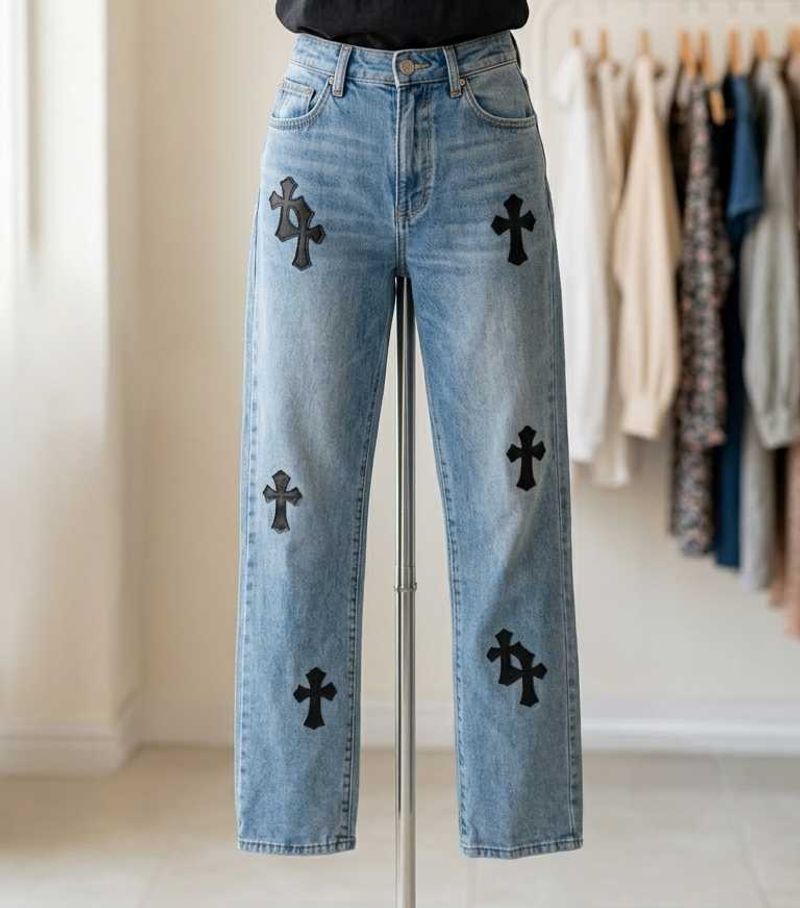 Y2K / Gothic Cross Patch Denim Jeans ✝️✨