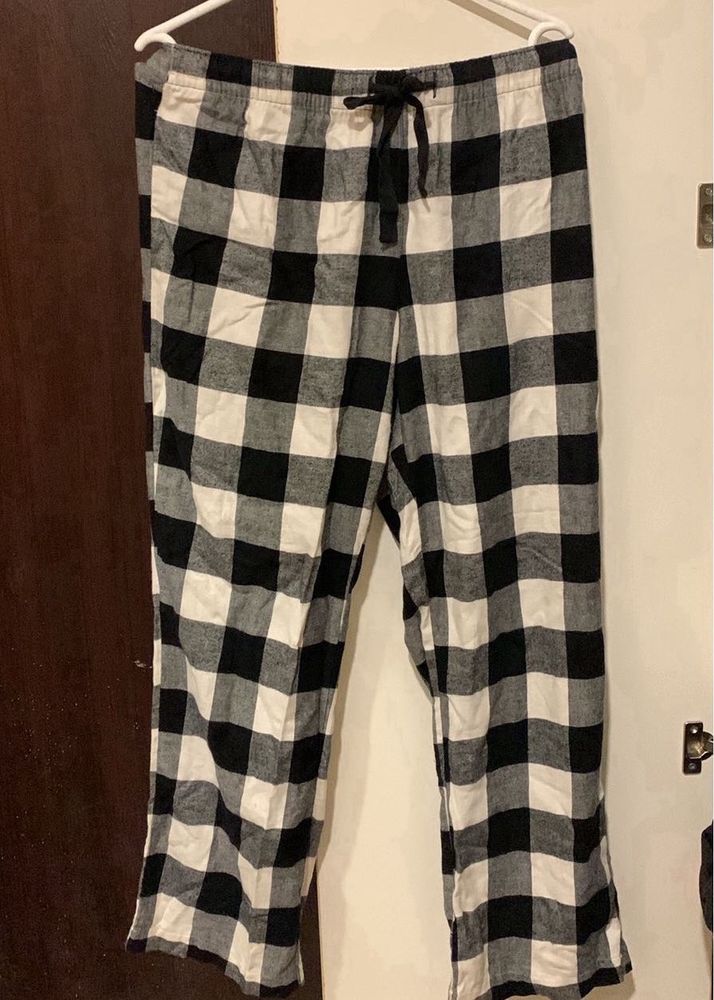 checked sweat pants