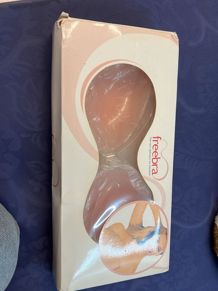 Freebra Adhesive Bra