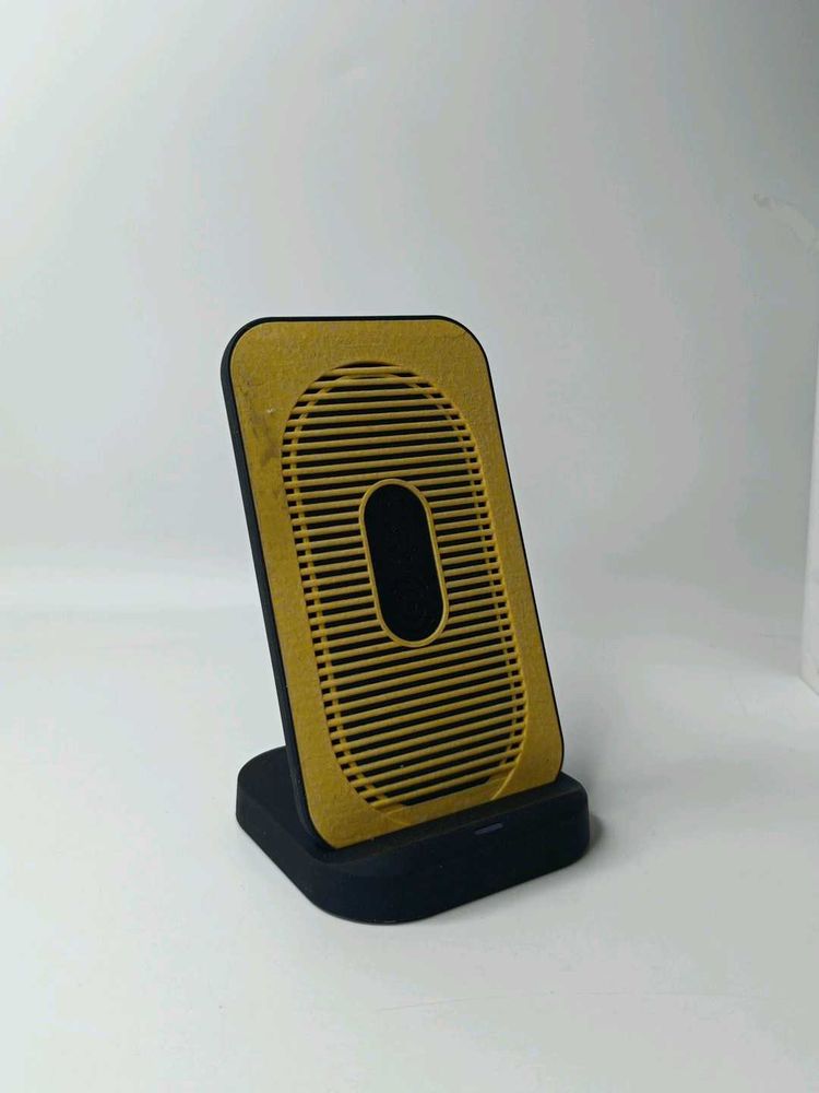Wireless Phone Charger Stand good quality working