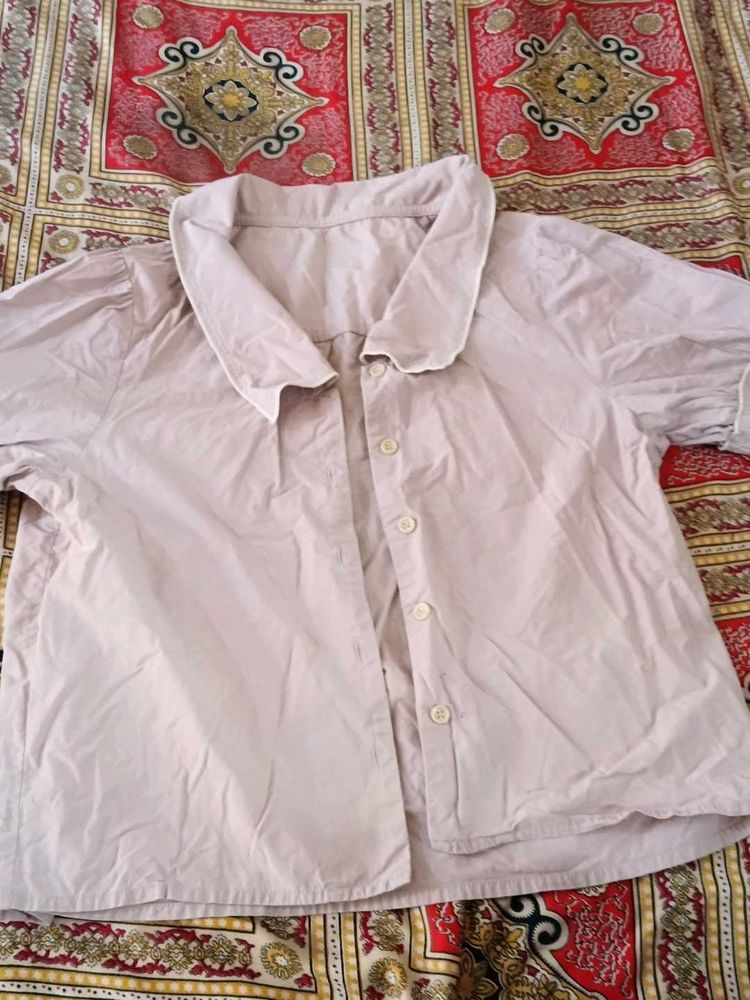 Light Purple Collared Button-Up Shirt