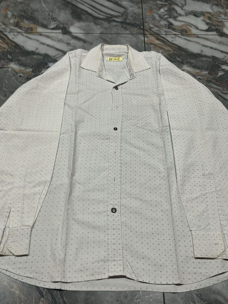 Men's Dotted Long Sleeve Shirt