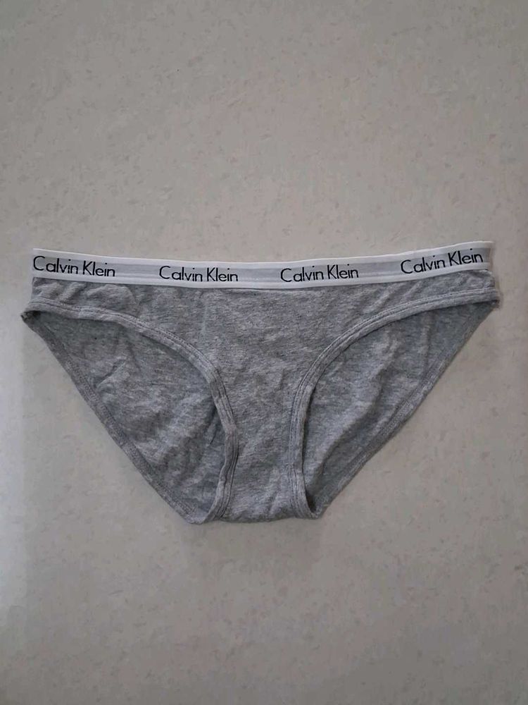 M Calvin Klein Grey Briefs