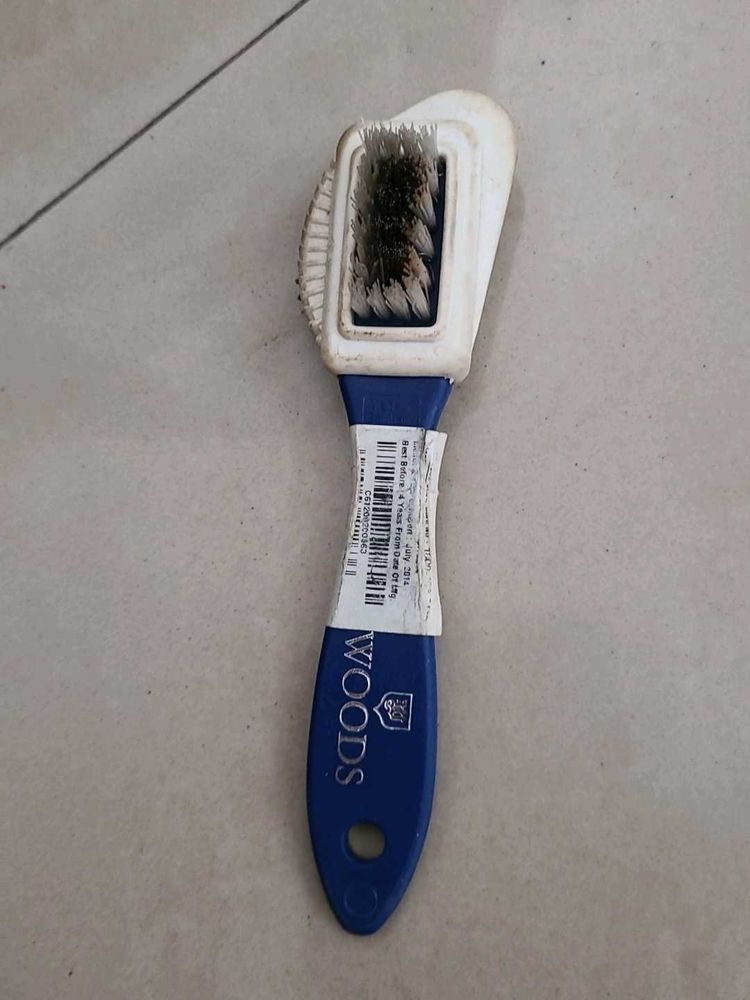 Woodland Woods Shoe Brush and nubuck polish