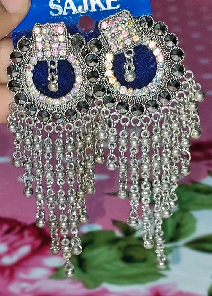 SAJKE Dangle Earrings