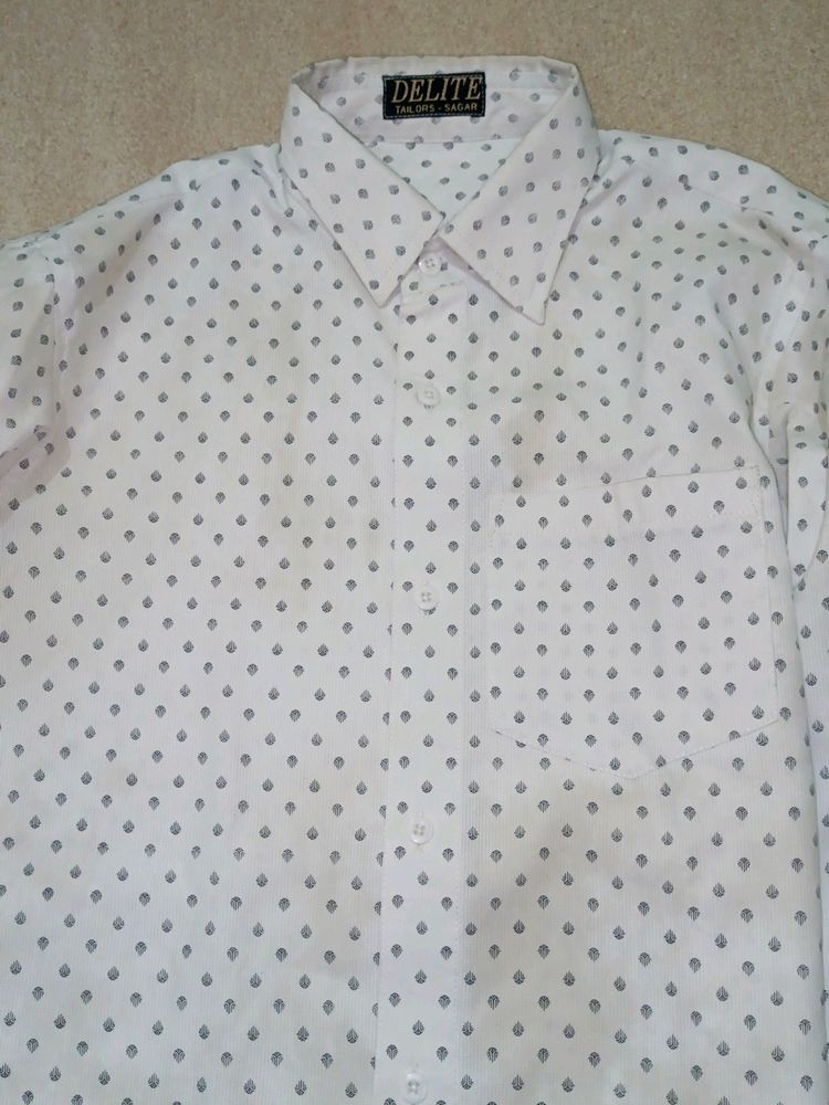 Best Snitched Tailored Small Size New Shirt...