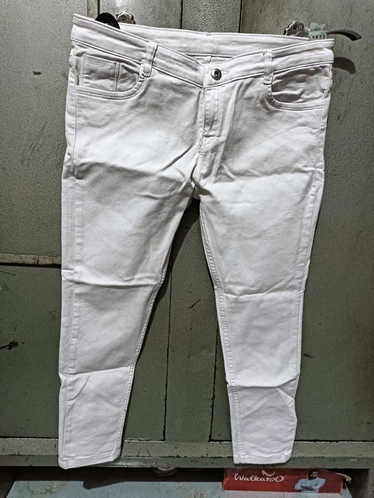 New White Jeans