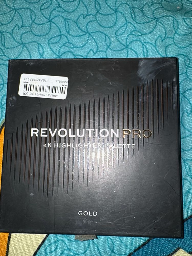 Revolution Pro highlighter GOLD