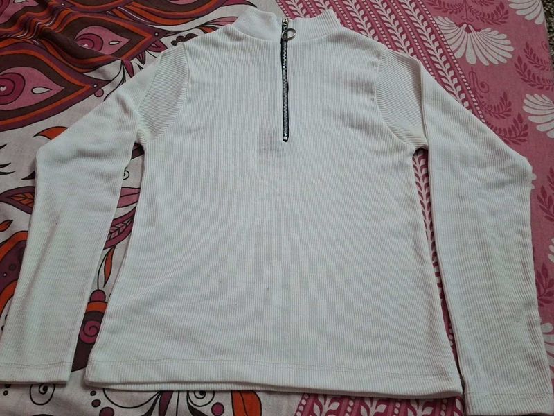 Ribbed Mock Neck Zip-Up Top