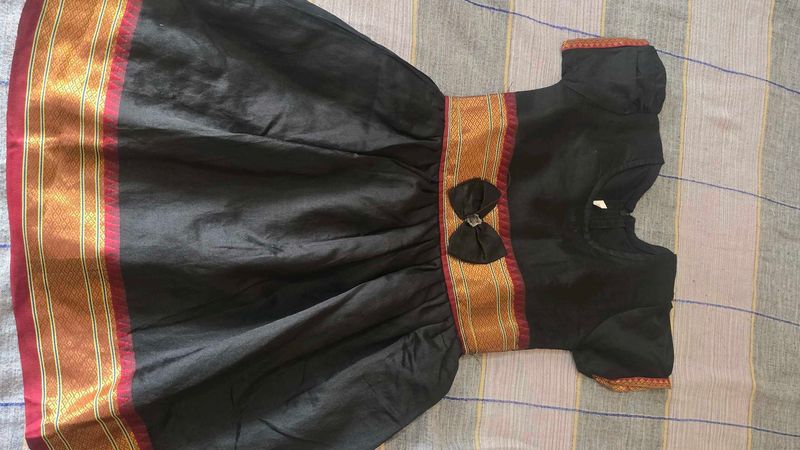 Elegant Black baby dress in khan fabric