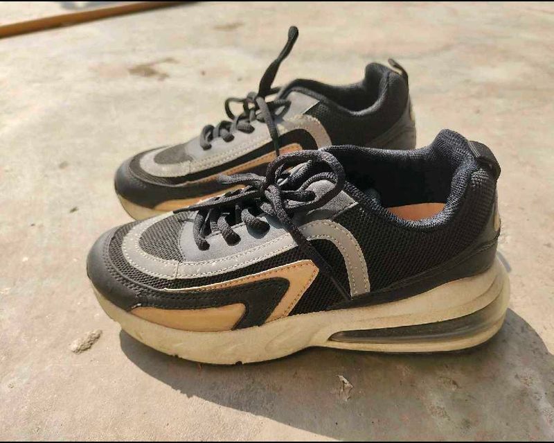 sneakers for women