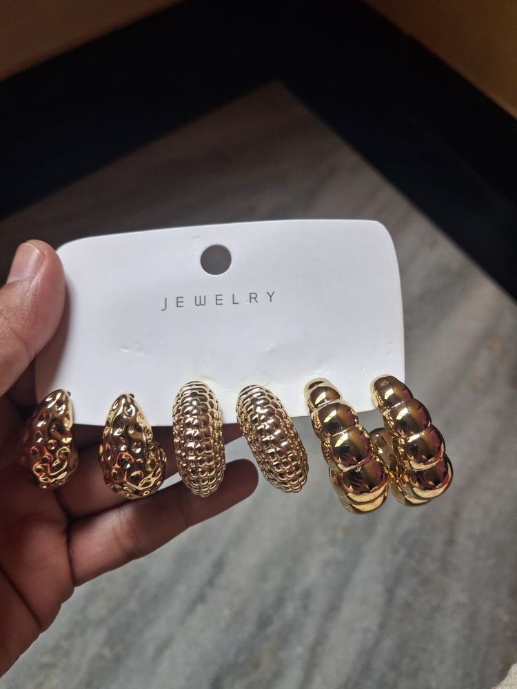 Gold Tone Hoop Earrings Set