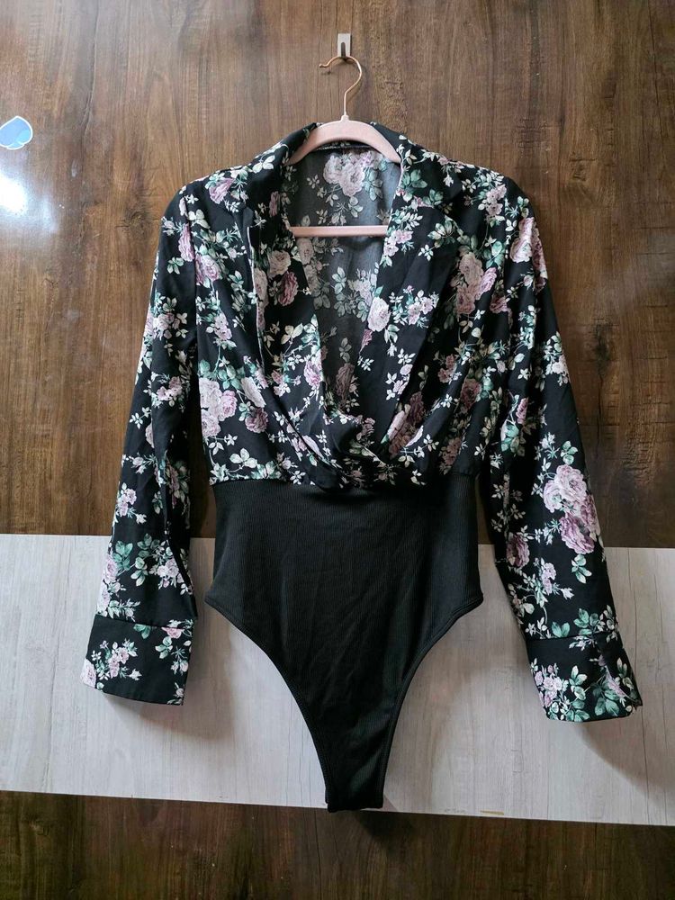 Chic Floral Print Bodysuit
