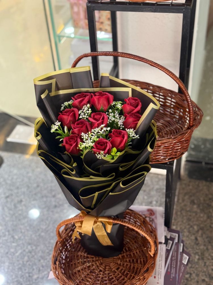 Beautiful Red Rose Bouquet
