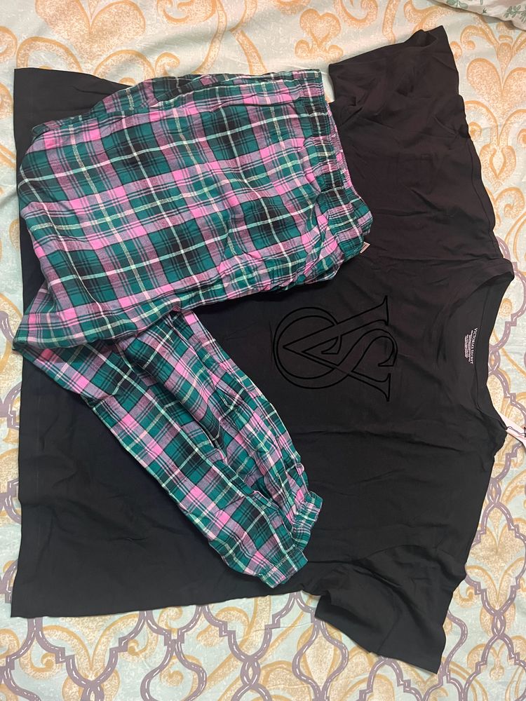 offer accepted - VS NIGHTSUIT XXL