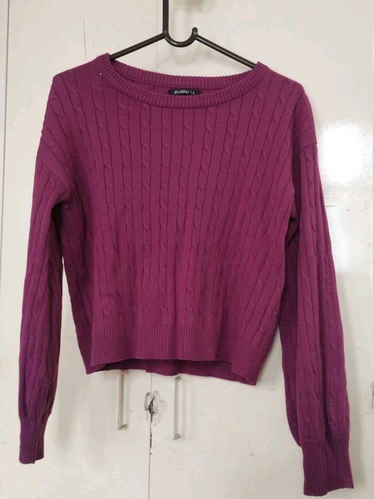 Cable Knit Cropped Sweater