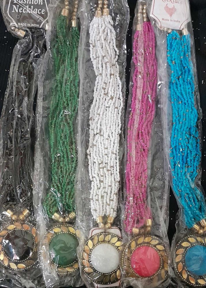Colorful Beaded Fashion Necklaces