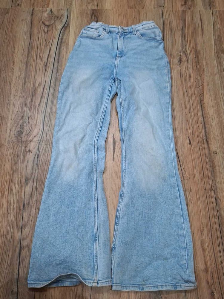 24 inch h&amp;m Flared Jeans