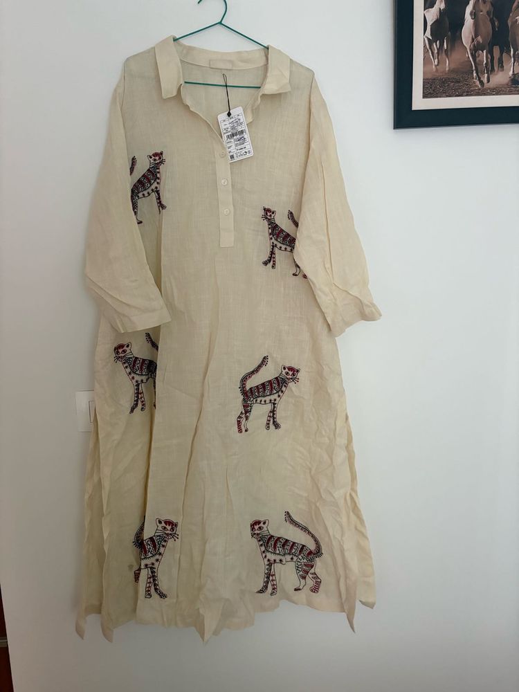 Off-White Cat Embroidered Kurta 🐈‍⬛