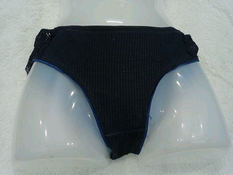 ⚛️ Black 30 Size Hot Look