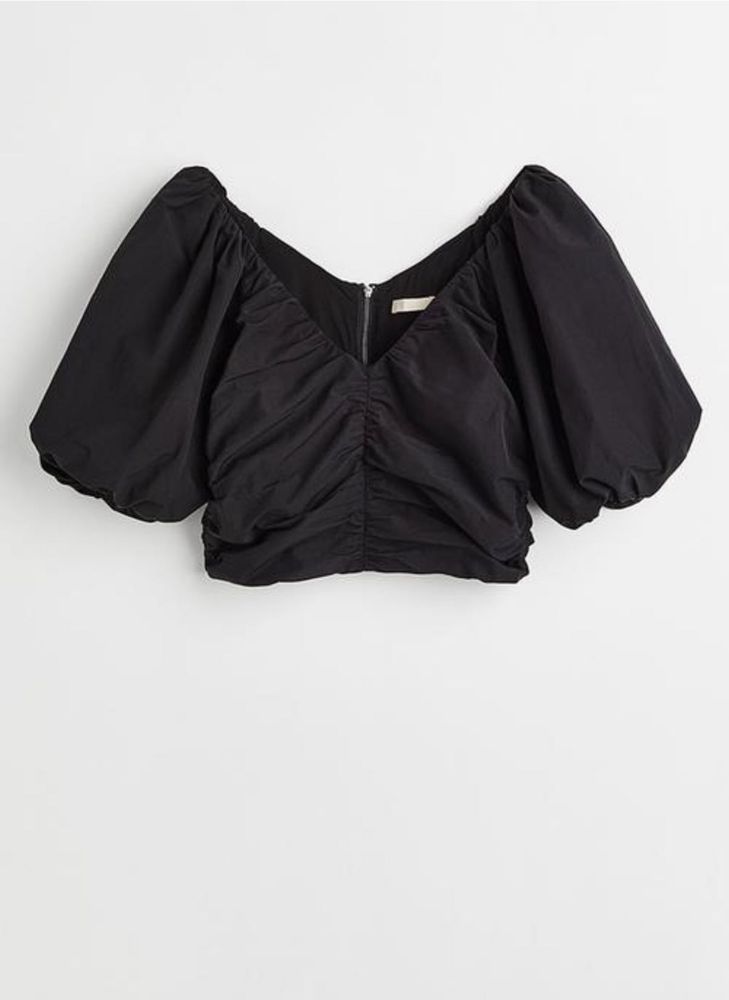 Chic Black Puff Sleeve Ruched Top