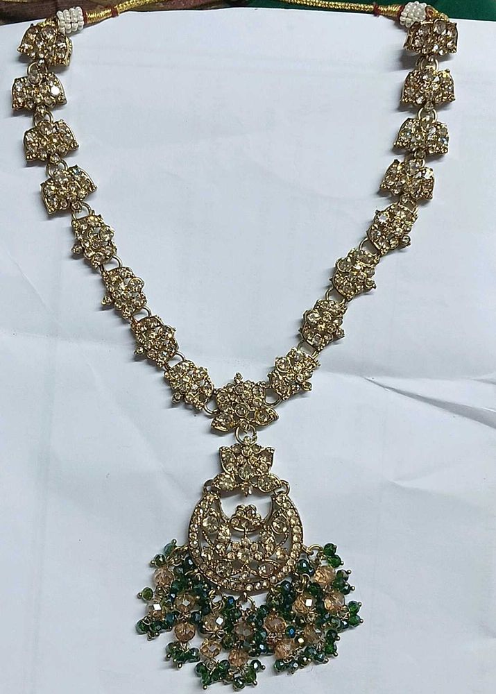 Stunning Crystal Gold-Toned  Necklace