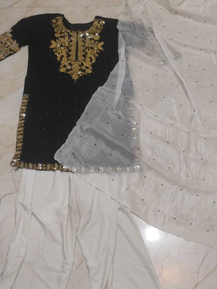 Elegant Black Kurta Set with Dupatta