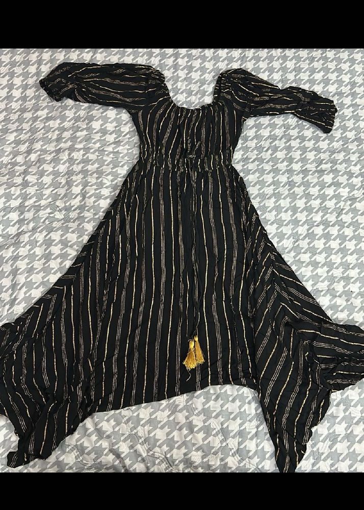 Stylish Black Striped Maxi Dress