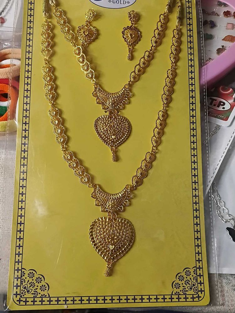 Gold Toned Necklace and Earrings Set