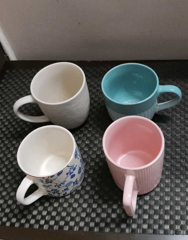 Set of 4 Ceramic Mugs