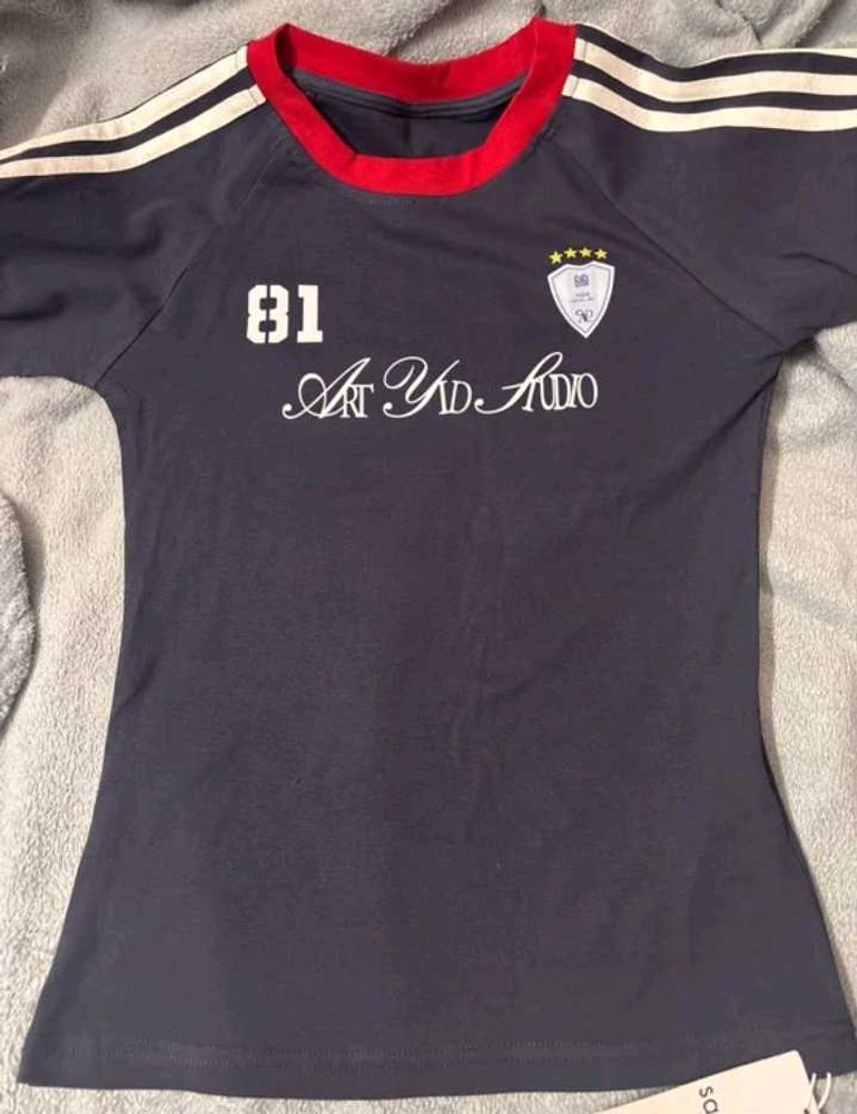 Pullover T-shirt