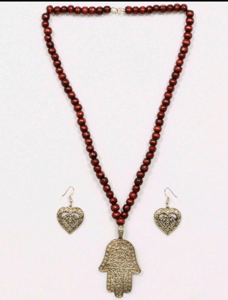 🆕 Beautiful handmade girls necklace.      jewelry, chain, necklace, beads, choker, earrings, shein, girls necklace, forever21, beauty, women, party wear, western jewelry, kundan, jaipurjewelry,