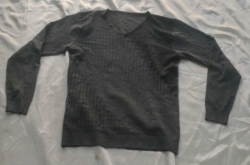 Classic Men's V-Neck Sweater