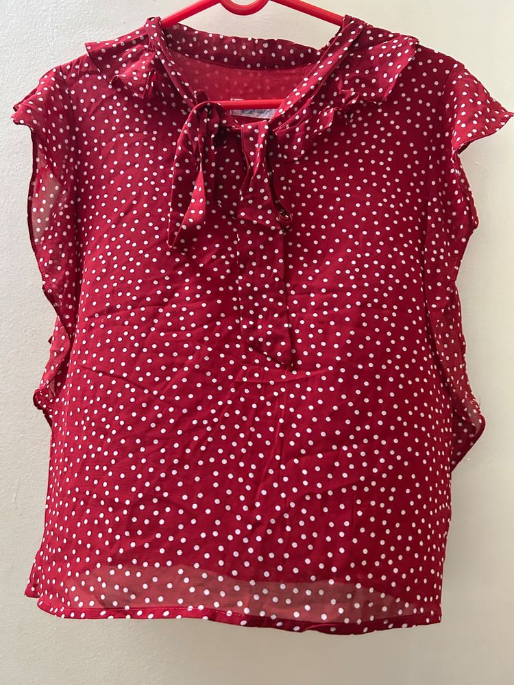 Sale 🛍️Red Polka Dot Blouse