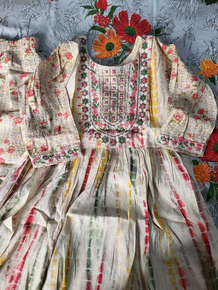 Beautiful Heavy Naira -Cut long Suit for women ❤️