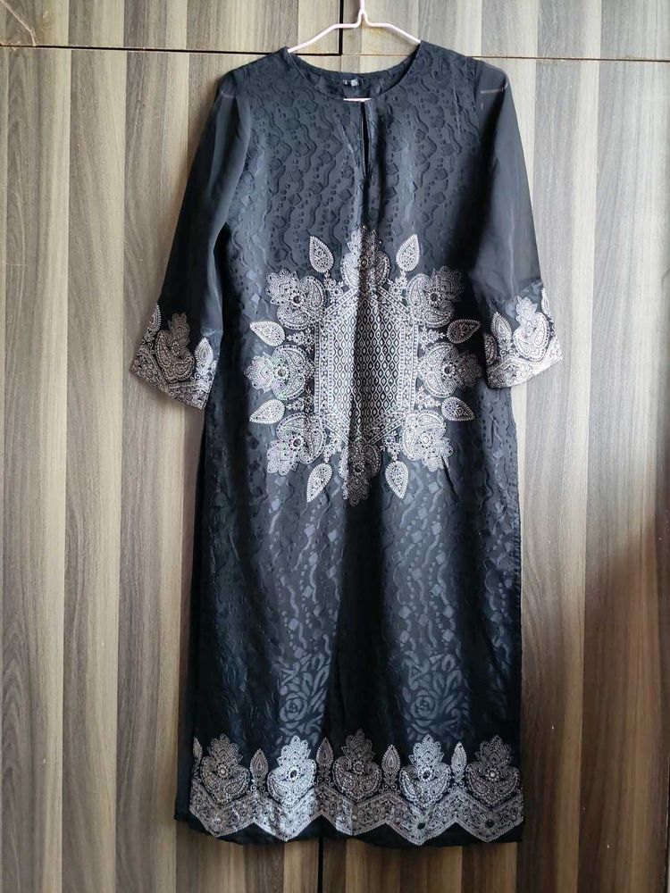 Elegant Black &amp; Silver Embellished Dress